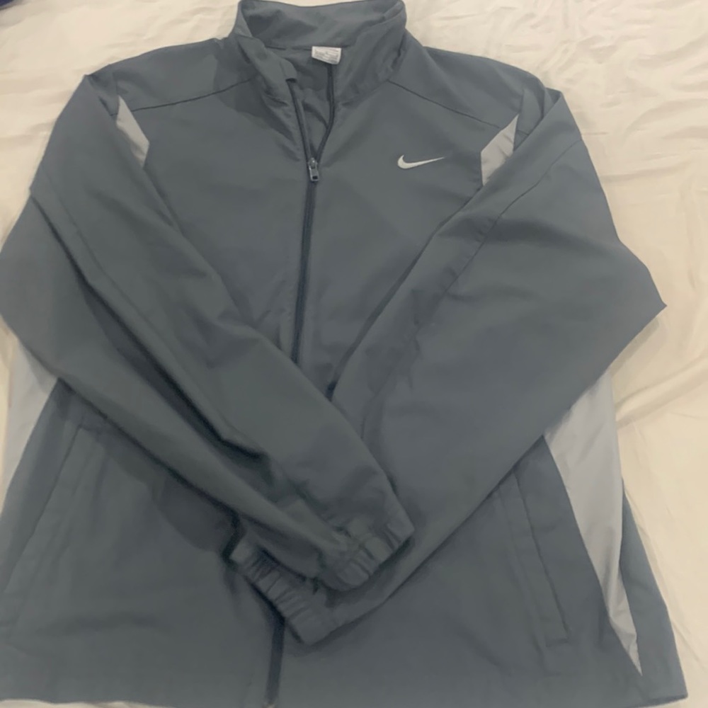 Nike Zip-Up Jacket (Large)